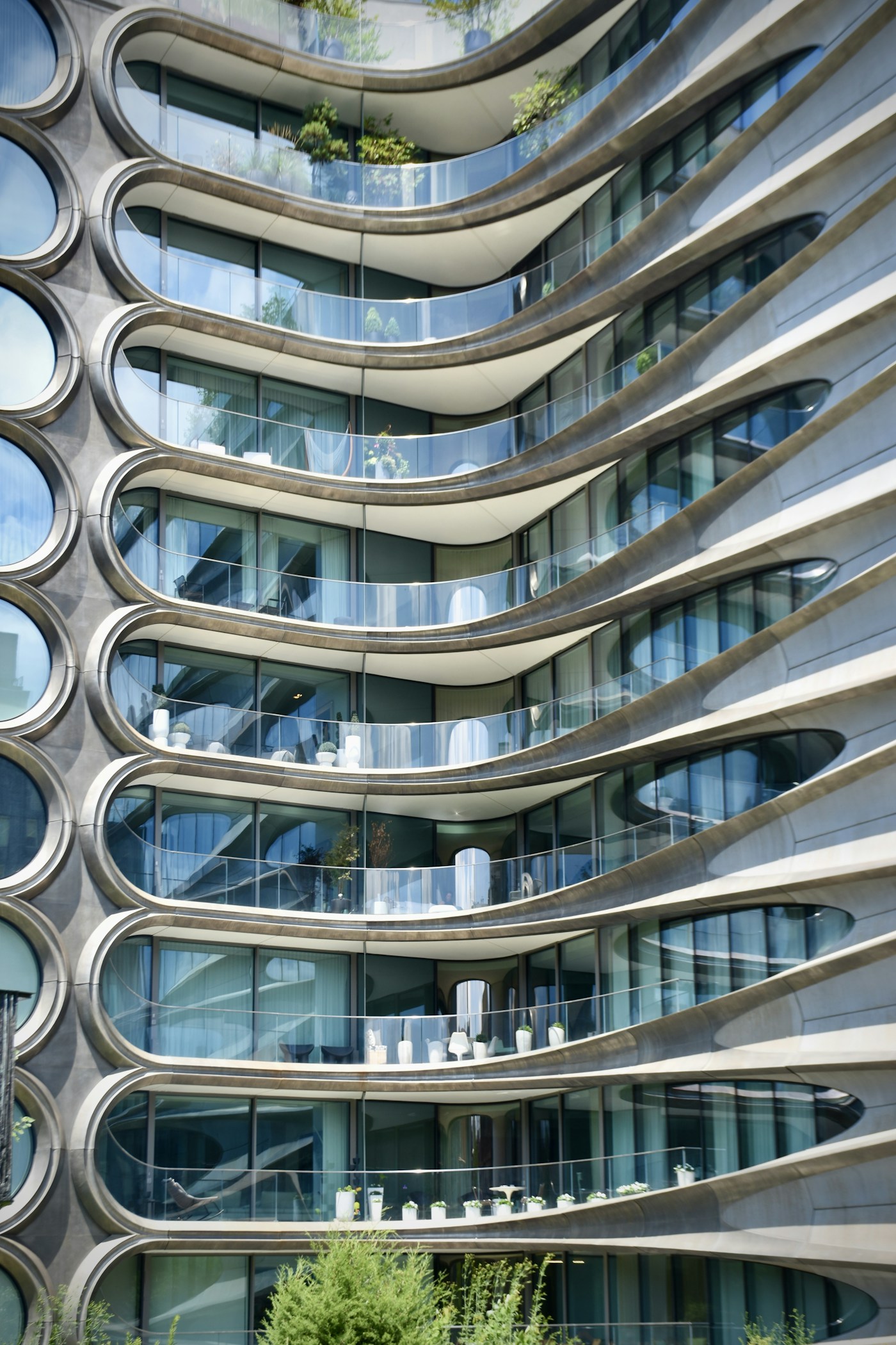 Sculptural balconies on a modern city building